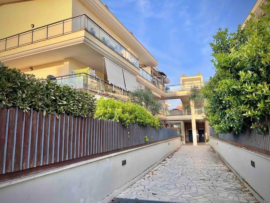 Io Te E Il Mare Apartment Fregenae