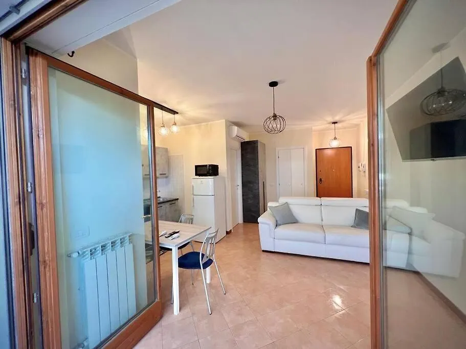 Io Te E Il Mare Apartment Fregenae Italy